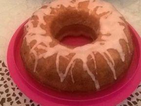 Ciambella al limone glassata