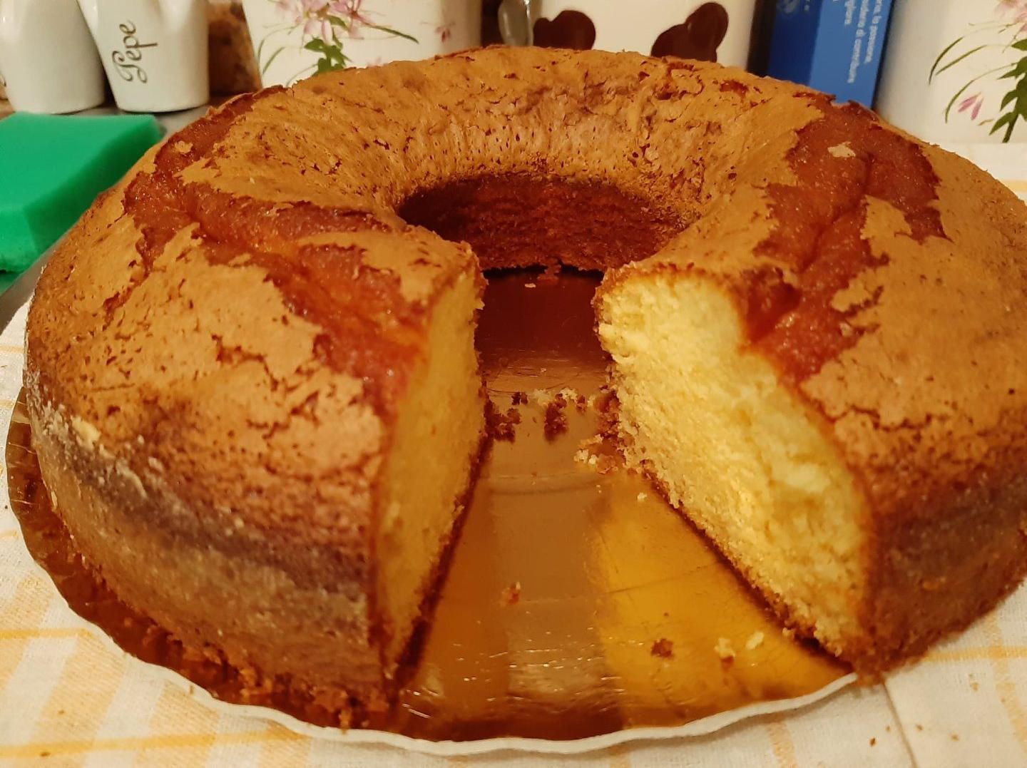 Ciambella allo zafferano