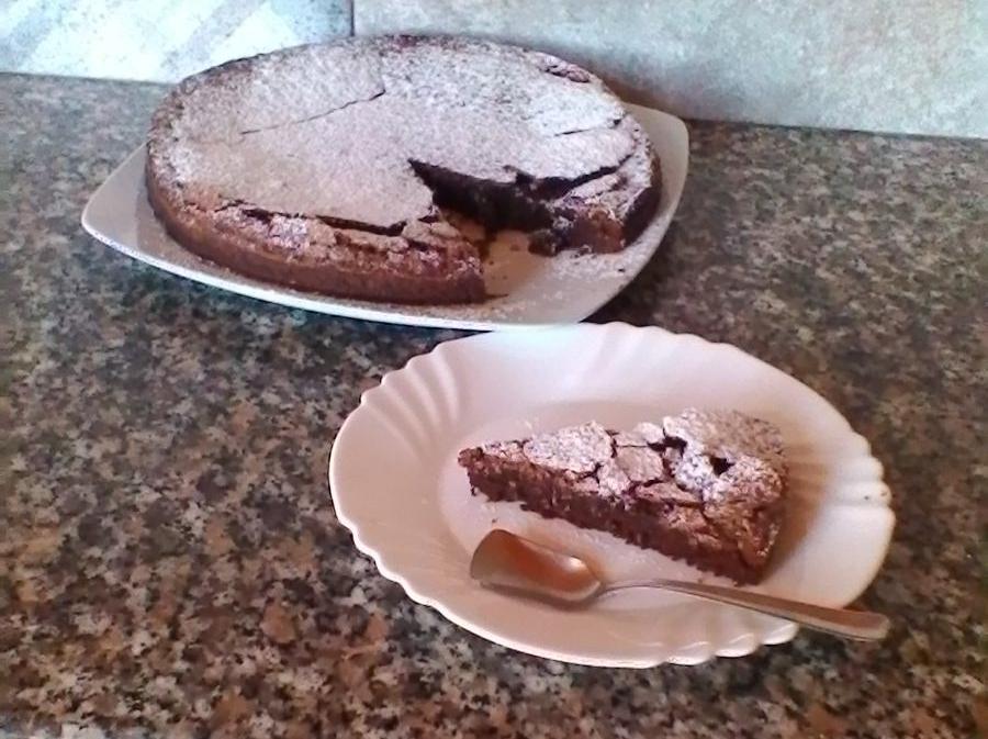 Torta al cioccolato fondente