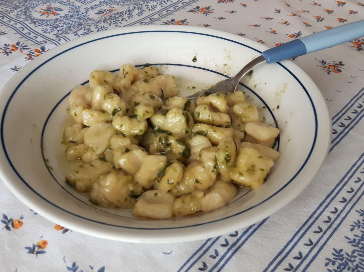 Gnocchi di patate al pesto