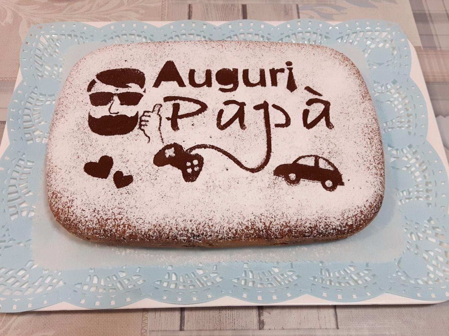 Torta allo yogurt e amaretti per il papà