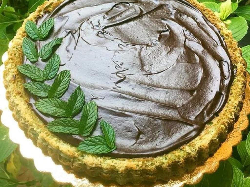 Crostata alla menta con ganache al cioccolato fondente