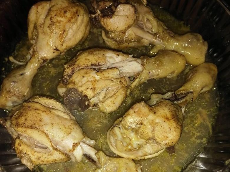 Fusi di pollo marinati al curry