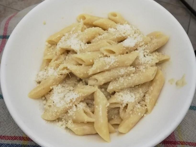 Penne rigate alla ricotta