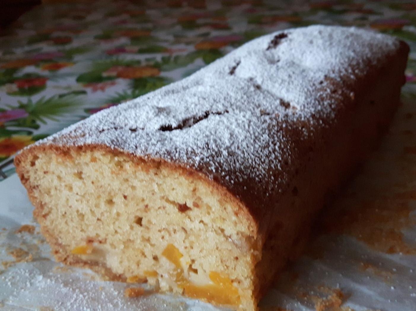 🍑Plumcake pesche sciroppate e amaretti🍑