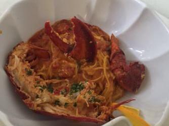 Tagliolini con sugo agli scampi