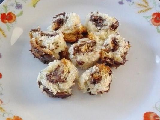 Girelle di pandoro alla nutella