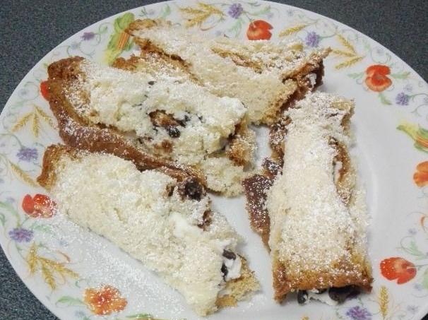 Cannoli di pandoro