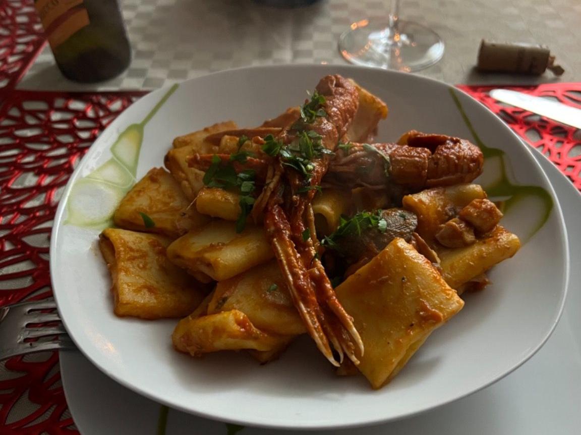 Paccheri al sugo di scampi