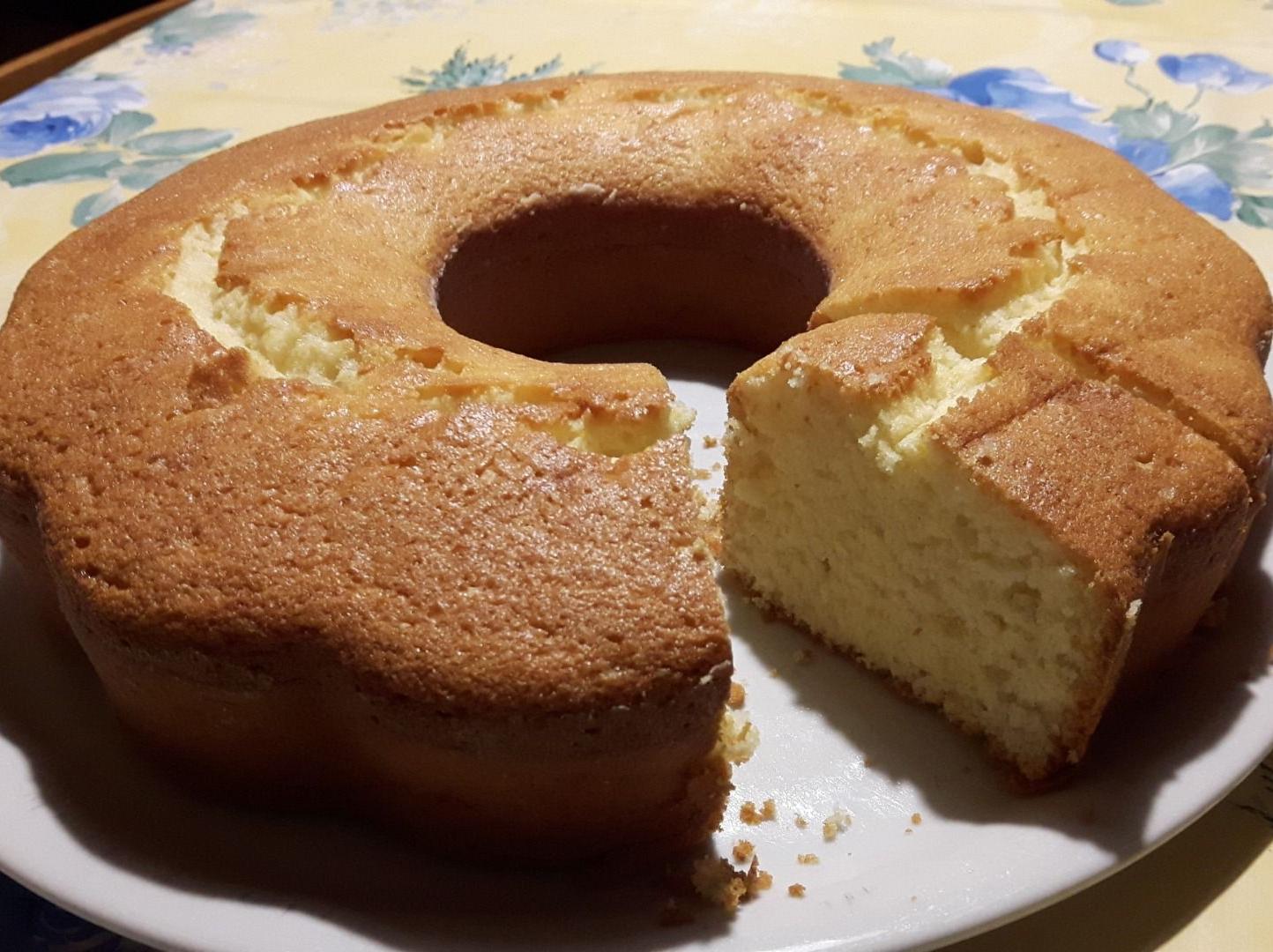 Ciambella albumi e arancia