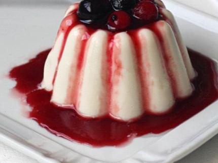 Panna cotta di frutti di bosco