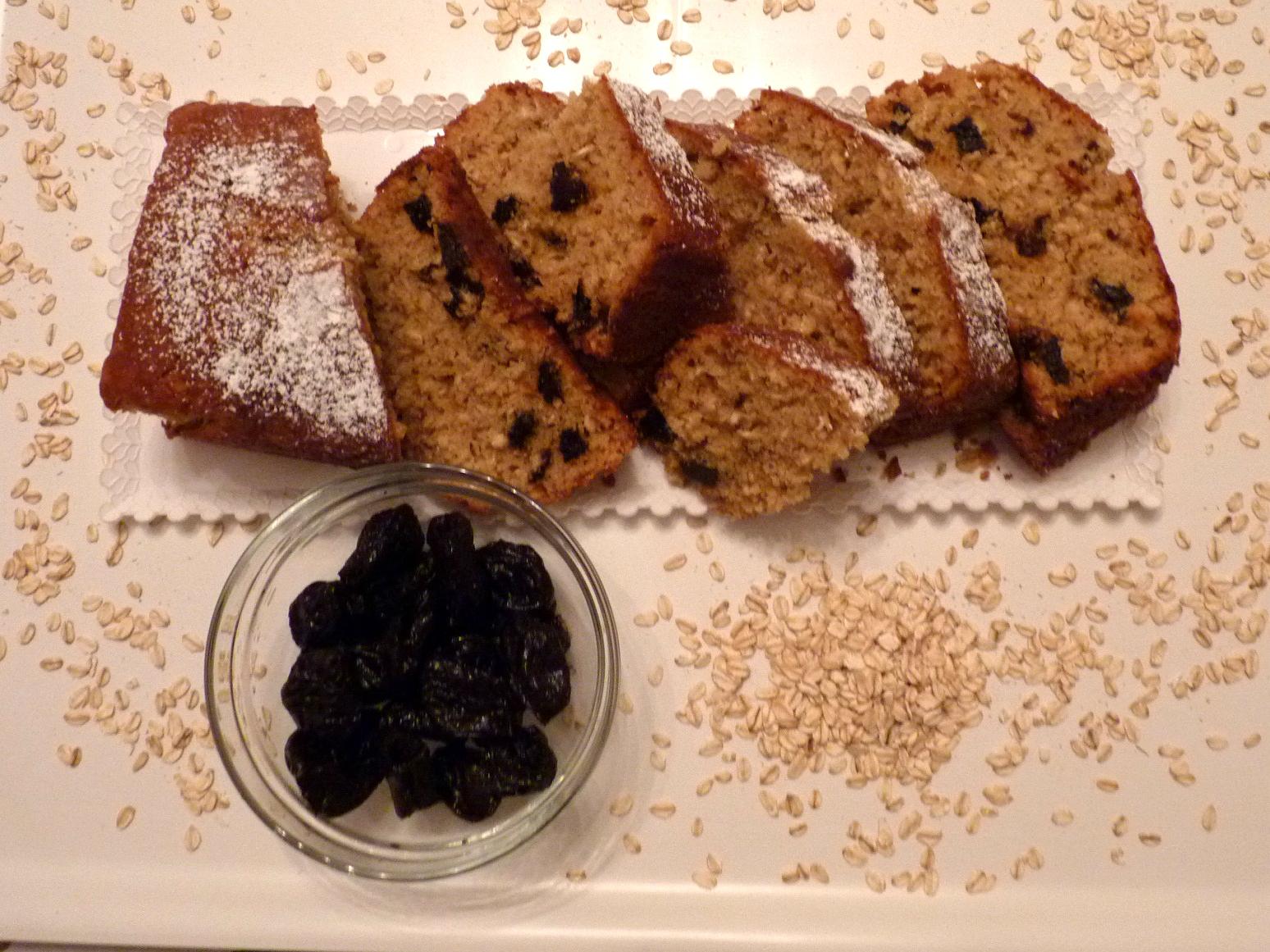 Plumcake ai fiocchi d'avena e prugne