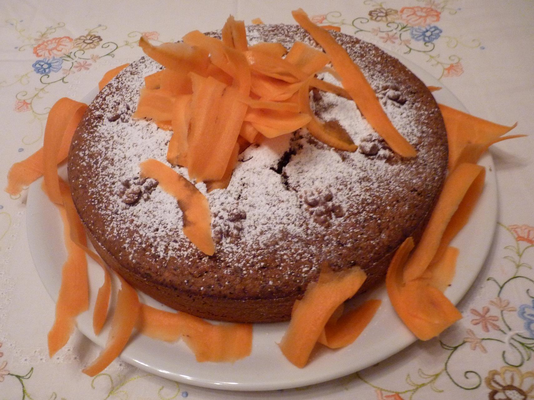 TORTA CAROTE E NOCI