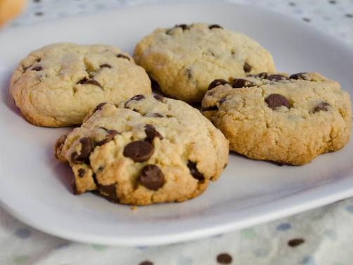 Biscotti con gocce di cioccolato