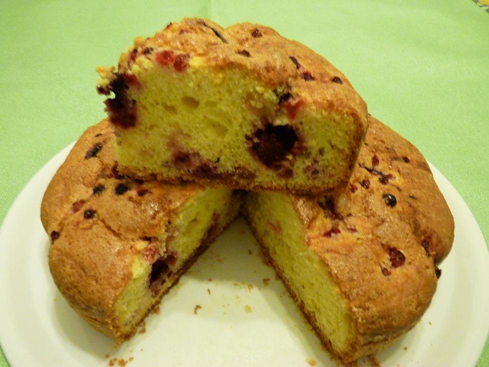 TORTA CON FRUTTI DI BOSCO