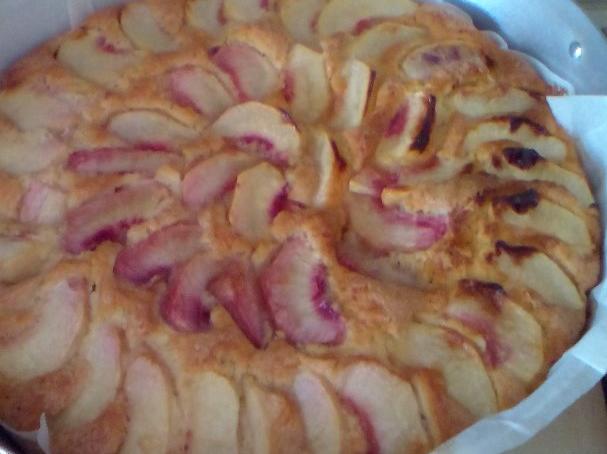 torta alle pesche