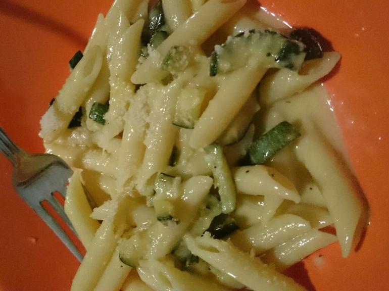 penne alla carbonara vegetariane