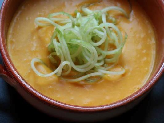 zuppa all'orientale con noodles